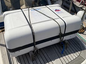 Zodiac 6 Person RORC Liferaft with Solas HRU Release Zodiac 6 Person RORC Liferaft with Solas HRU Release